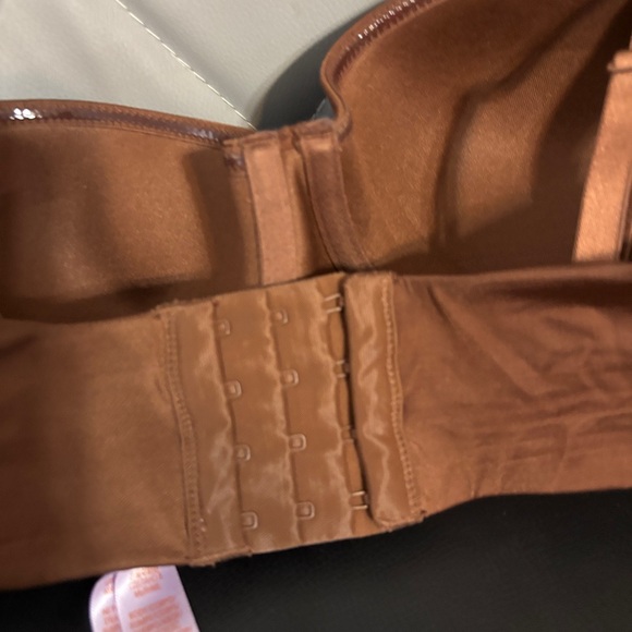 NWOT only tried it on and the band was too tight for me. - Picture 3 of 5